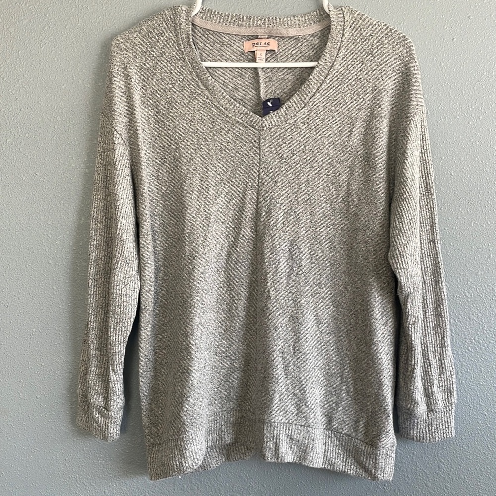 NWT gray v-neck sweater top